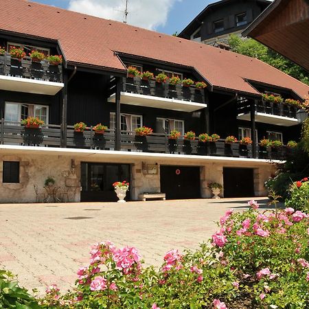 Auberge Du Roselet Duingt Eksteriør billede