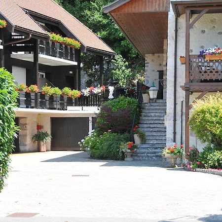 Auberge Du Roselet Duingt Eksteriør billede